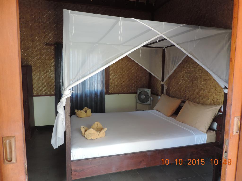 Yaya Bungalows Blue Coral Gili Meno Pokój zdjęcie