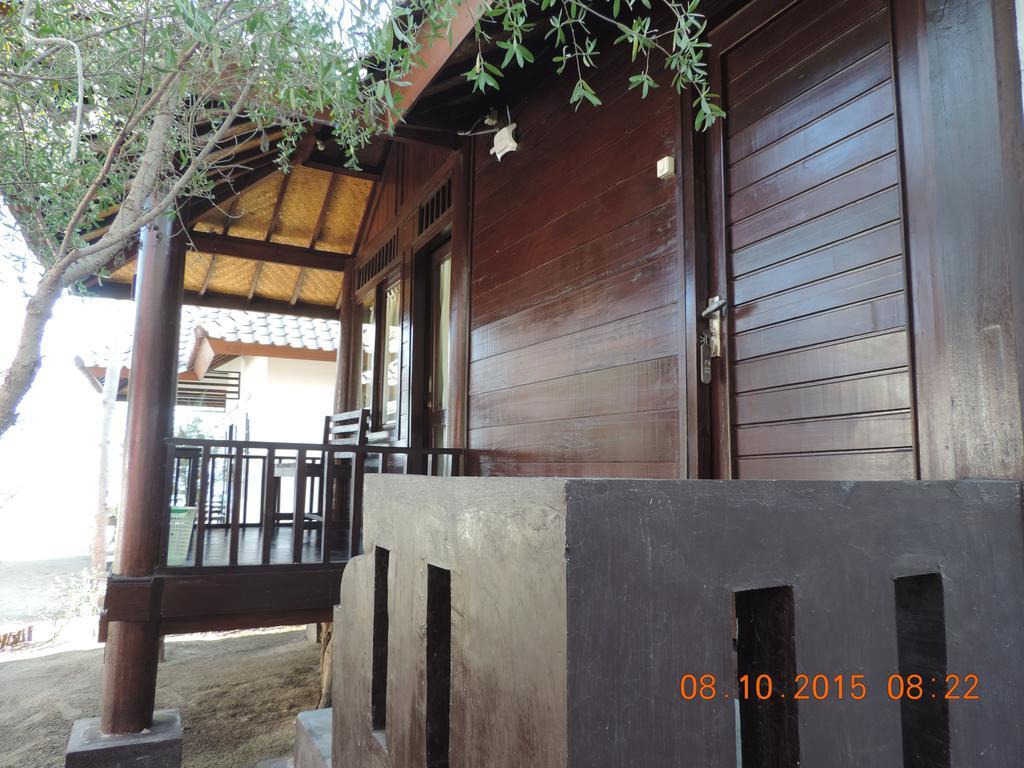 Yaya Bungalows Blue Coral Gili Meno Pokój zdjęcie
