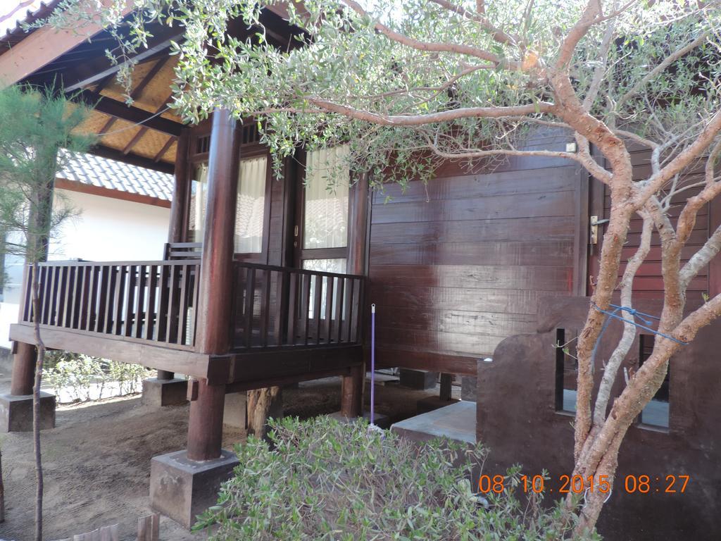 Yaya Bungalows Blue Coral Gili Meno Pokój zdjęcie