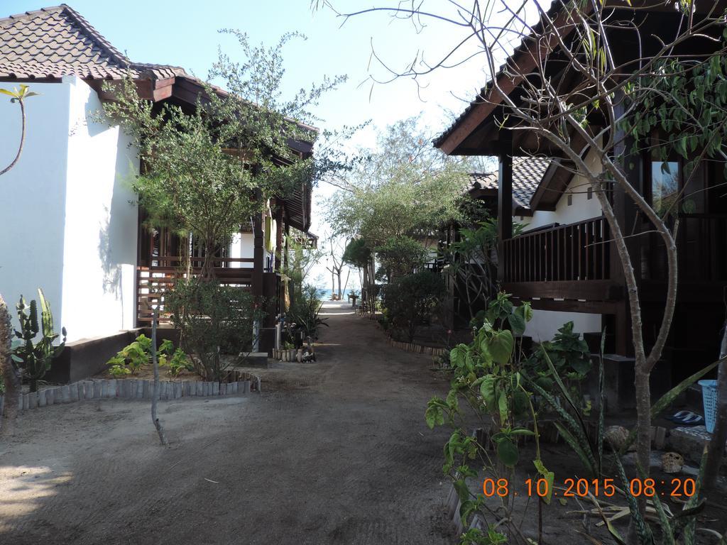 Yaya Bungalows Blue Coral Gili Meno Zewnętrze zdjęcie