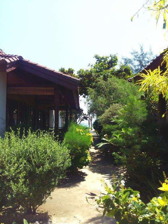 Yaya Bungalows Blue Coral Gili Meno Zewnętrze zdjęcie